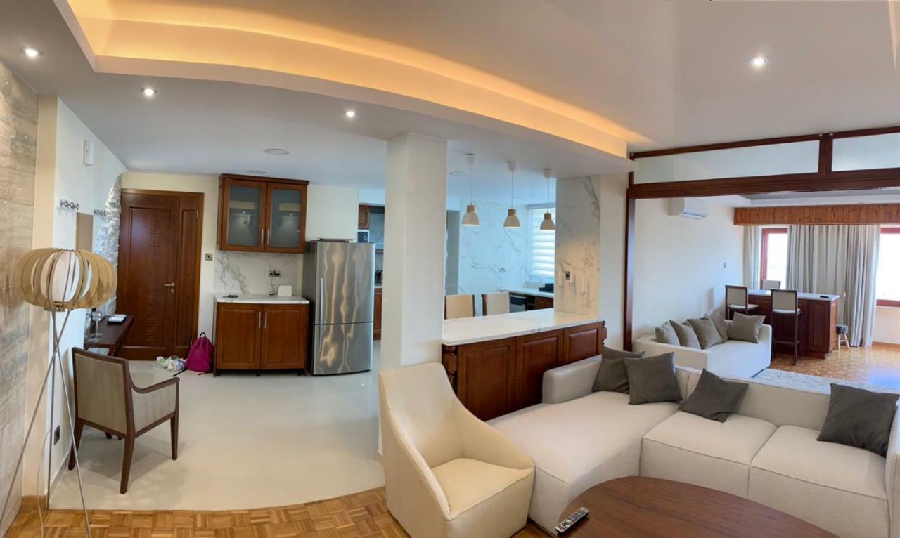 Modern 2 Bed Room Large Apartment Nicosia Esterno foto