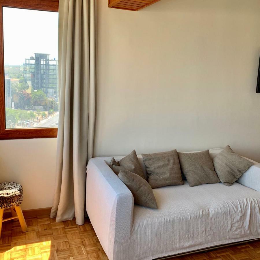 Modern 2 Bed Room Large Apartment Nicosia Esterno foto